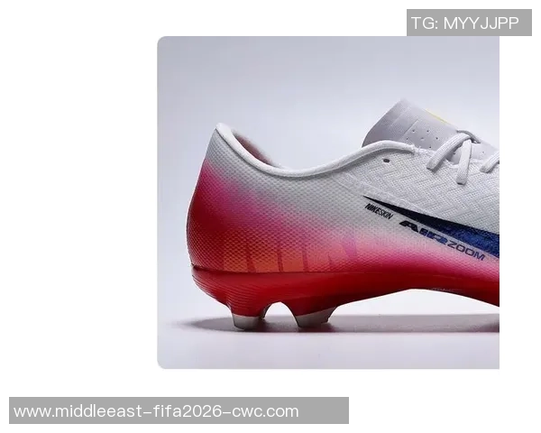 男款足球鞋推荐轻盈舒适助你在赛场上尽显风采